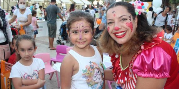 ÇOCUK FESTİVALİ HER GÜN YENİ BİR EĞLENCE YENİ BİR PROGRAMLA DEVAM EDİYOR