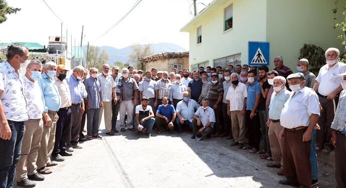 BAŞKAN YÜCEL ALANYA VE GÜNDOĞMUŞ’TA YANGIN BÖLGELERİNİ ZİYARET ETTİ