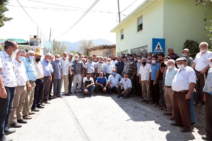 BAŞKAN YÜCEL ALANYA VE GÜNDOĞMUŞ’TA YANGIN BÖLGELERİNİ ZİYARET ETTİ