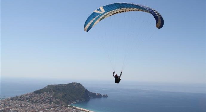 PGAWC YAMAÇ PARAŞÜTÜ HEDEF DÜNYA KUPASI 3. AYAK MÜSABAKASI BAŞLIYOR