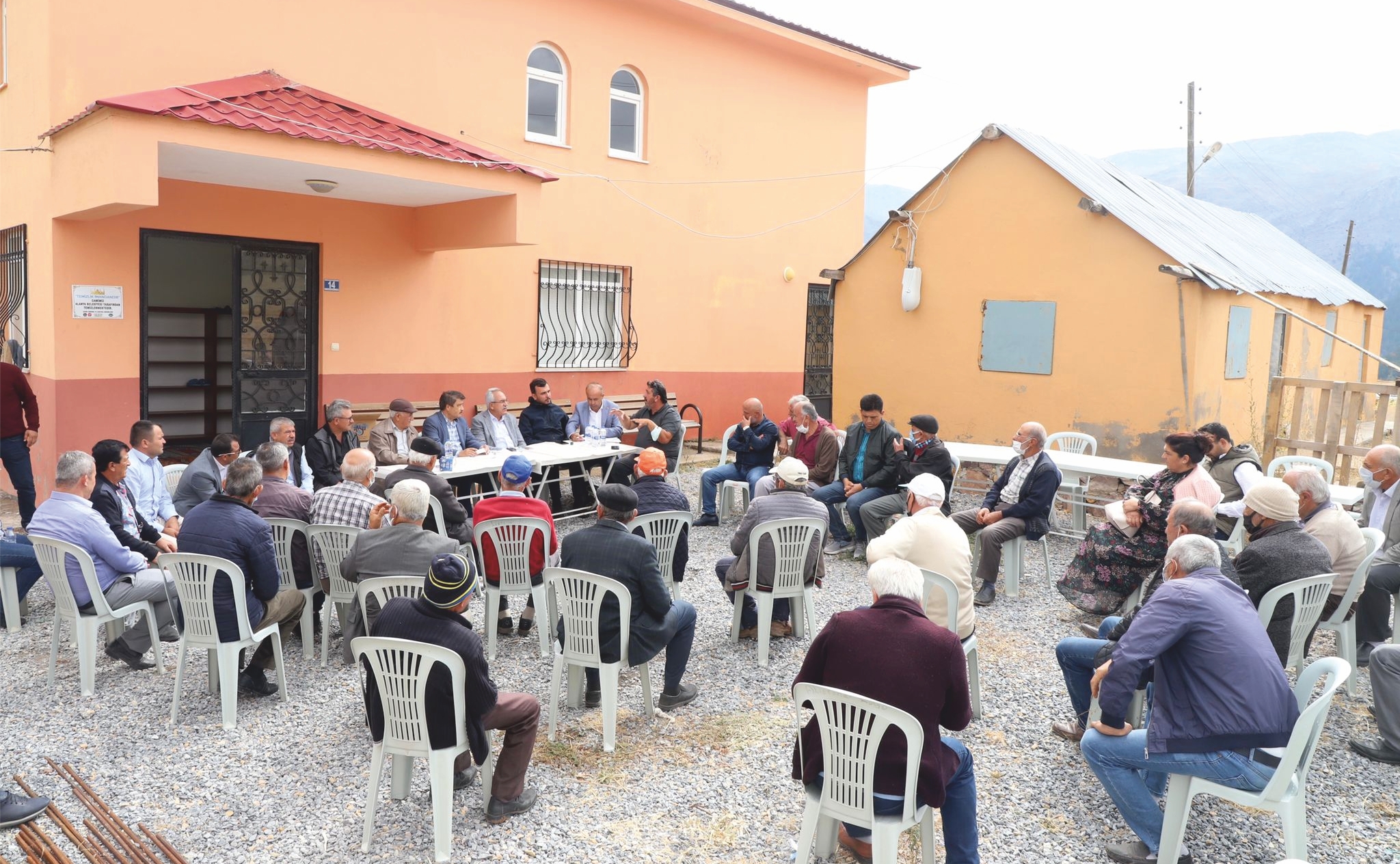 AK PARTİ YAYLALARA SAHİP ÇIKIYOR
