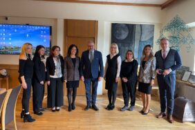 577d5ff2-062c-4b8a-8413-c9c78b6cab54