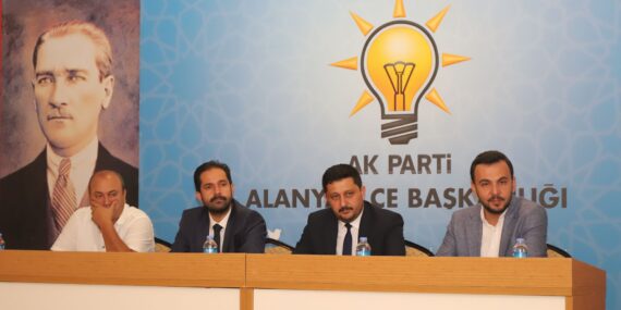 Toklu, mahalle başkanları ile bir araya geldi