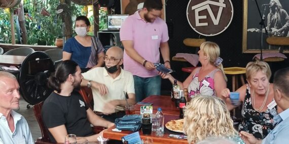 M2 Expat ev konforunda PCR hizmetiyle yerli ve yabancılardan tam not aldı