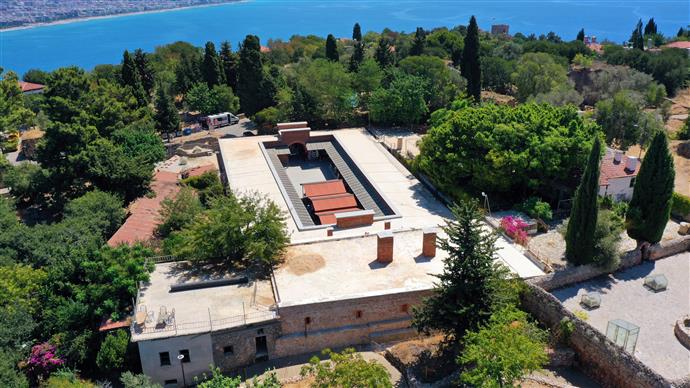 ALANYA BELEDİYESİ ÖDÜLE DOYMUYOR TARİHİ BEDESTEN YAPISI RESTORASYON ÇALIŞMASIYLA ÖDÜL ALDI