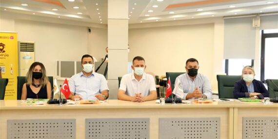 Alanya Belediyesi üniversiteli öğrenciler için hayata geçirdiği kampus Alanya uygulaması tanıtıldı