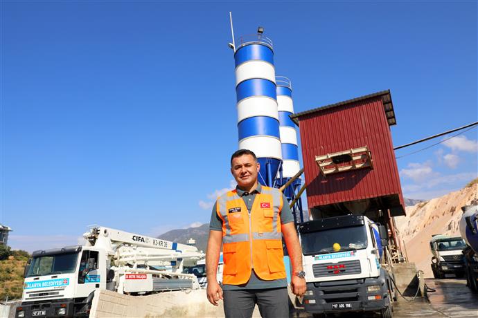 BAŞKAN YÜCEL: “BETON SANTRALİMİZDEN 3 YILDA 15 MİLYON TL TASARRUF SAĞLADIK”