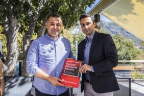 BAŞKAN YÜCEL HARİTA MÜHENDİSLERİ İLE KAHVALTIDA BULUŞTU