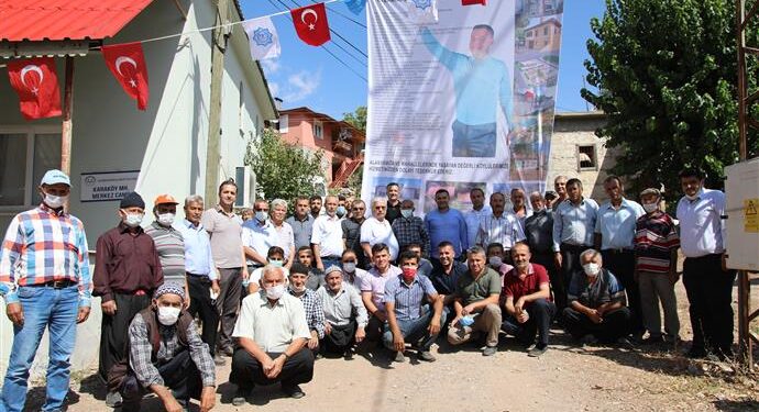 GÖMÜRGEN VE ÇEVRE YAYALARDA 6 KİLOMETRELİK ASFALT ÇALIŞMASINI YERİNDE İNCELEYEN BAŞKAN YÜCEL’E ALANYA YAYLALARINDA COŞKULU KARŞILAMA