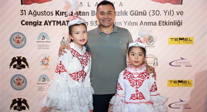 KIRGIZİSTAN’IN 30. BAĞIMSIZLIK YIL DÖNÜMÜ KUTLANDI