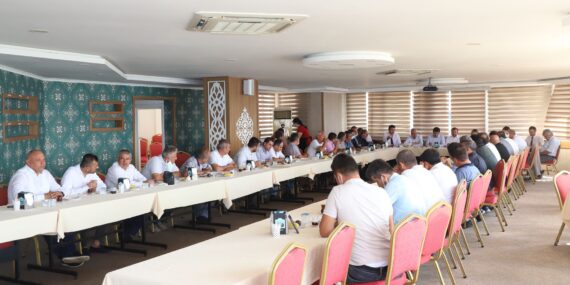 MUHTARLARIN TALEPLERİNE AK PARTİ’DEN HIZLI ÇÖZÜM