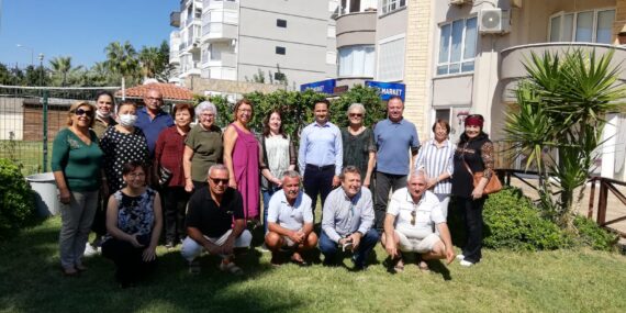 CHP’den öğretmenlere  anlamlı ziyaret