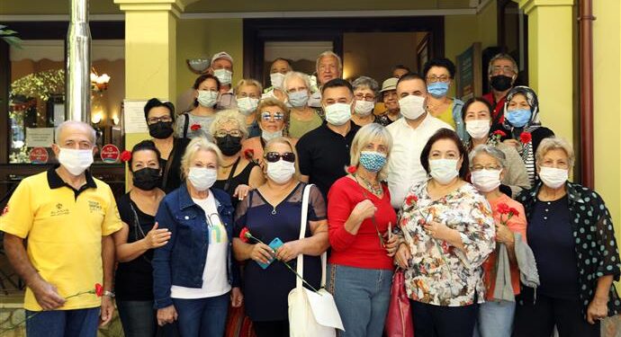 BAŞKAN YÜCEL, YAŞLI VATANDAŞLARI UNUTMADI