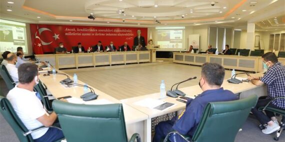 DÜNYA’NIN EN BÜYÜK AÇIK SU YÜZME YARIŞI OCEANMAN YİNE ALANYA’DA YAPILACAK