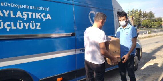 Büyükşehir ihtiyaç sahiplerinin yanında