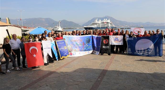 7. ALANYA DİP TEMİZ TERTEMİZ FARKINDALIK ETKİNLİĞİ GERÇEKLEŞTİRİLDİ