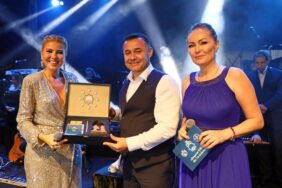 800. YIL COŞKUSU GÜLBEN ERGEN ŞARKILARIYLA TAÇLANDI