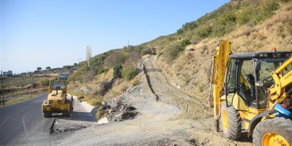 GÜNEY’DEN GÖZÜBÜYÜK MAHALLESİ’NE YENİ BAĞLANTI YOLU