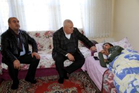 0E8255F6-E6CD-4BBE-B01E-CA43F69853F8