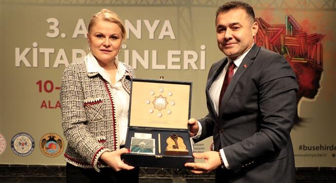 3. ALANYA KİTAP GÜNLERİ BAŞLADI