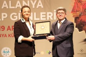 3. ALANYA KİTAP GÜNLERİ DEVAM EDİYOR