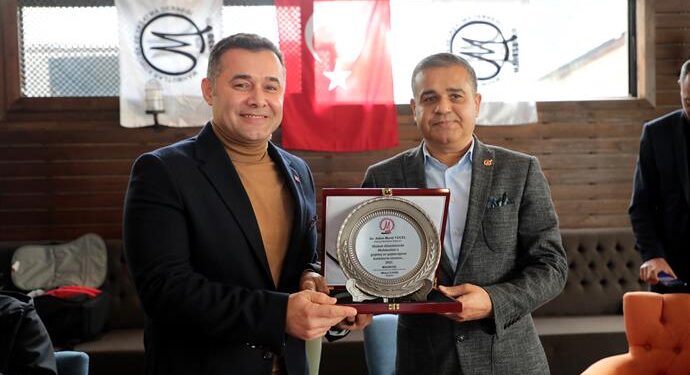 BAŞKAN YÜCEL MAHMUTLAR HALKIYLA BULUŞTU