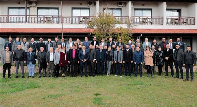 BAŞKAN YÜCEL TURİZMCİLERLE BULUŞTU