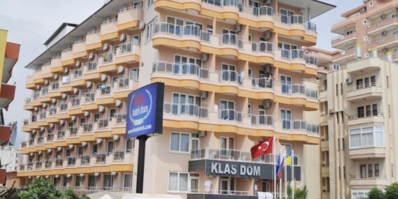 Klas Dom yıkılıyor!
