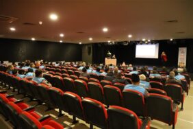 ALANYA BELEDİYESİ ŞOFÖRLERİNE TRAFİK EĞİTİMİ VERİLDİ