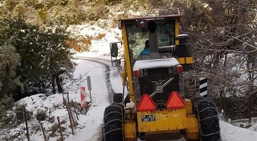 GÜZELBAĞ’DA ALANYA BELEDİYESİ’NDEN HUMMALI ÇALIŞMA