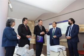 ÖĞRETMENLER İÇİN DÜZENLENEN 'MÜZE' EĞİTİMLERİ SÜRÜYOR