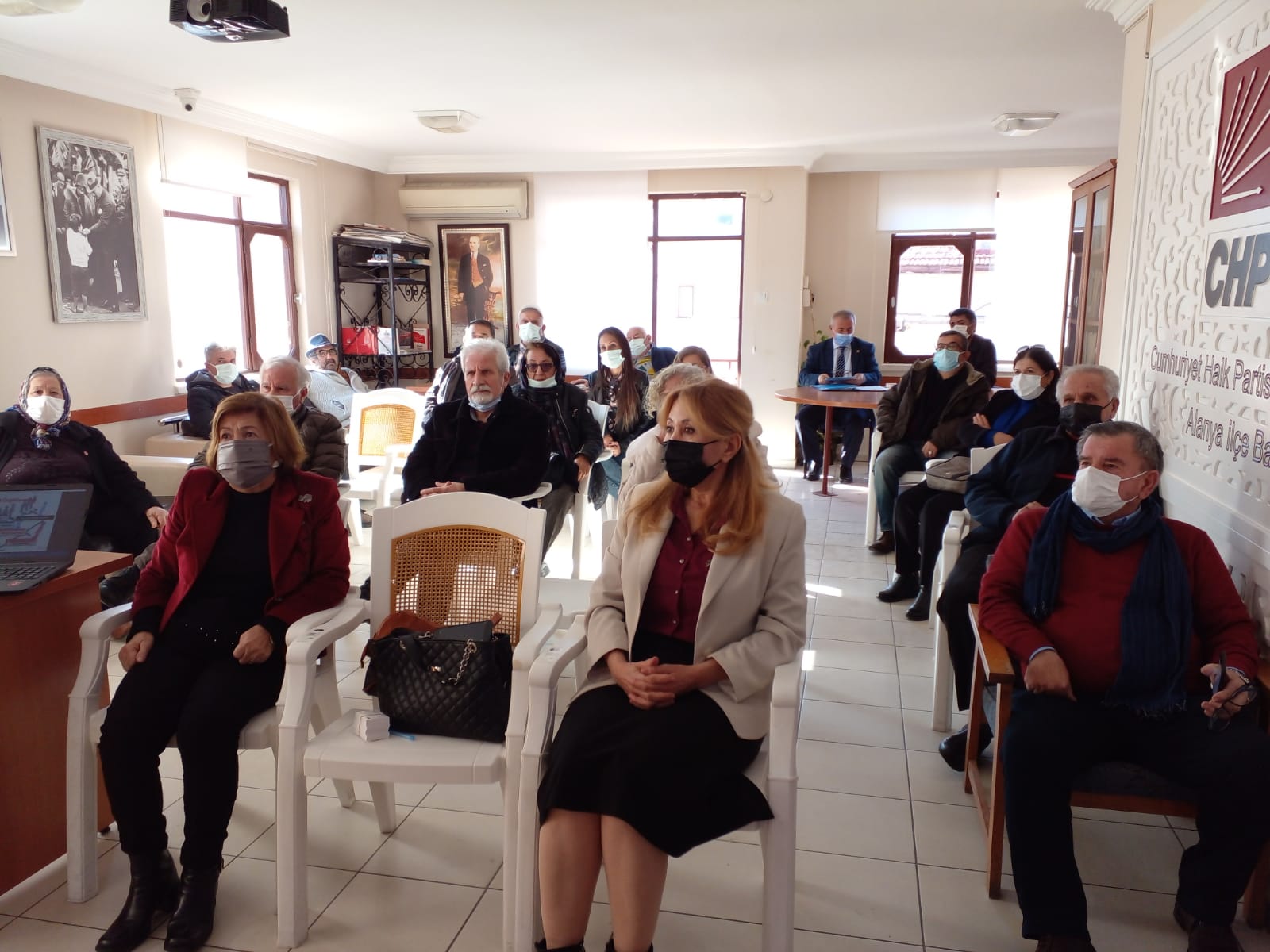 CHP Sokak Örgütlenmesi İçin Kolları Sıvadı