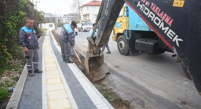 ALANYA BELEDİYESİ’NDEN ŞEHİR MERKEZİNDE HUMMALI ÇALIŞMA