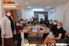 ALANYA BELEDİYESİ’NİN ÇİNİ KURSU BÜYÜK İLGİ GÖRÜYOR