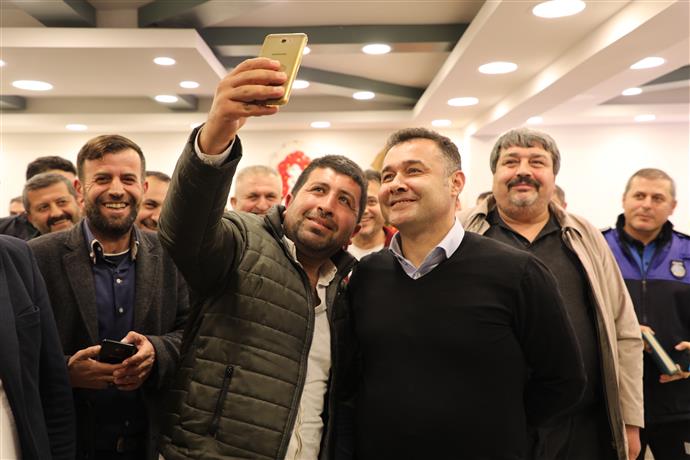 BAŞKAN YÜCEL KONAKLI’DA VATANDAŞLARLA BULUŞTU   BATI ALANYA’YA ETÜT MERKEZİ MÜJDESİ