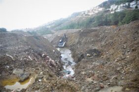 BENLİLER DERESİ’NDE ISLAH VE REKREASYON ALANI İÇİN ÇALIŞMALAR SÜRÜYOR