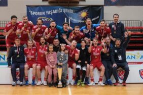 ERKEKLER HOKEY AVRUPA KULÜPLER ŞAMPİYONU RUSYA’DAN ELEKTROSTAL TAKIMI