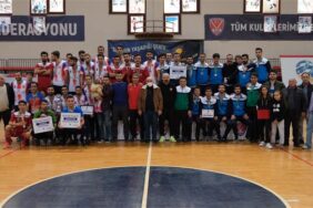 ERKEKLER SALON HOKEYİ SÜPER LİG 2. ETABI ŞAMPİYONU GAZİANTEP POLİSGÜCÜ