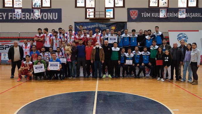 ERKEKLER SALON HOKEYİ SÜPER LİG 2. ETABI ŞAMPİYONU GAZİANTEP POLİSGÜCÜ