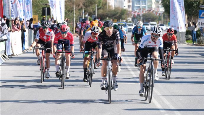 GRAND PRIX ALANYA ULUSLARARASI YOL BİSİKLETİ YARIŞI YAPILDI