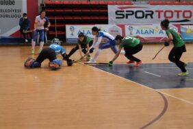 KADINLAR SALON HOKEYİ SÜPER LİG 2. ETAP ŞAMPİYONU GAZİANTEP DORUK