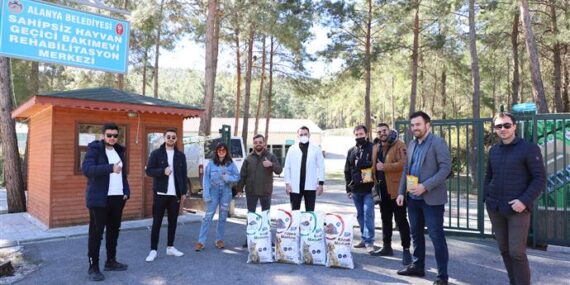 MAHMUTLAR ESNAFINDAN ÖRNEK DAVRANIŞ SOKAK HAYVANLARI İÇİN KAMPANYA BAŞLATILDI