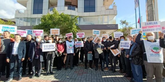 Alanya CHP’den elektrik zammı protestosu