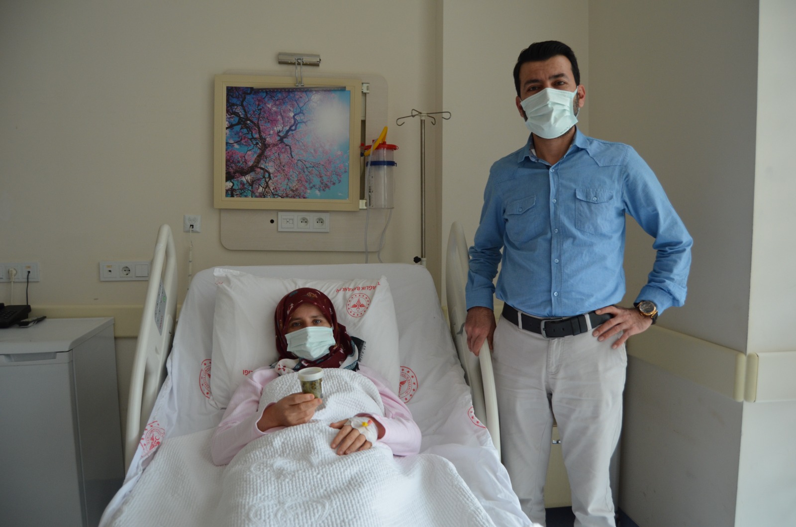 Safra kesesinden 552 adet taş çıktı