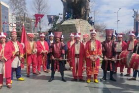 ALANYA BELEDİYESİ MEHTER TAKIMI ÇANAKKALE ŞEHİTLERİMİZ İÇİN KONSER VERDİ