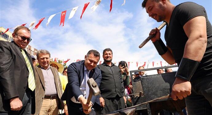 Nevruz Alanya’da coşkuyla kutlandı