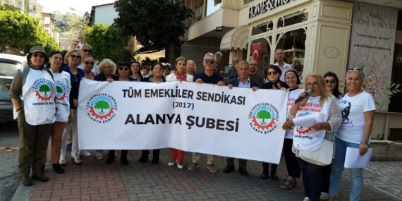 Emekliler haykırmaya devam ediyor..