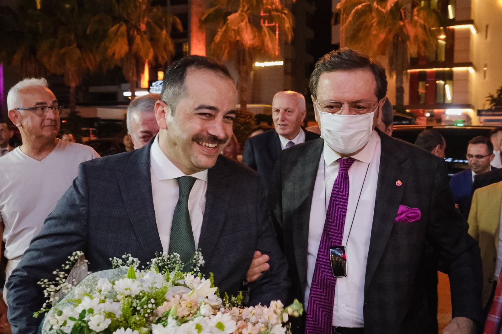 Toksöz, Hisarcıklıoğlu ile birlikte
