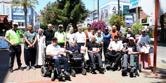 ENGELLİ BİREYLERDEN SÜRÜCÜLERE YANLIŞ PARK UYARISI