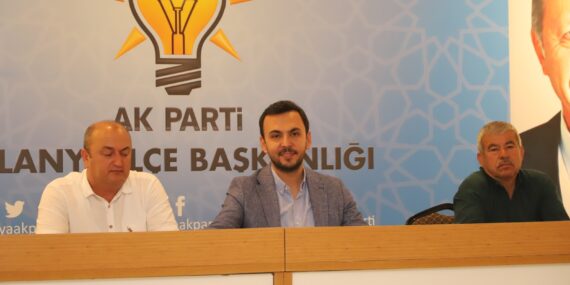 Ak Parti 2023’e emin adımlarla ilerliyor